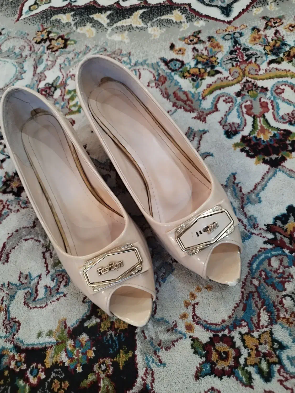 کفش پاشنه بلند مجلسی|کیف، کفش، کمربند|یزد, |دیوار