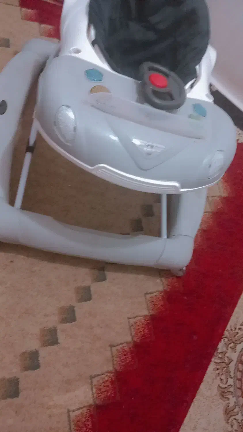 روروک تمیز و شیک|کالسکه و لوازم جانبی|اهواز, کمپلو جنوبی|دیوار