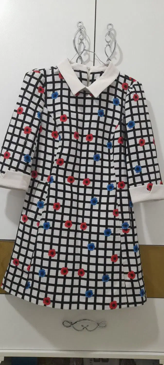 لباس زنانه|لباس|قم, ولیعصر|دیوار