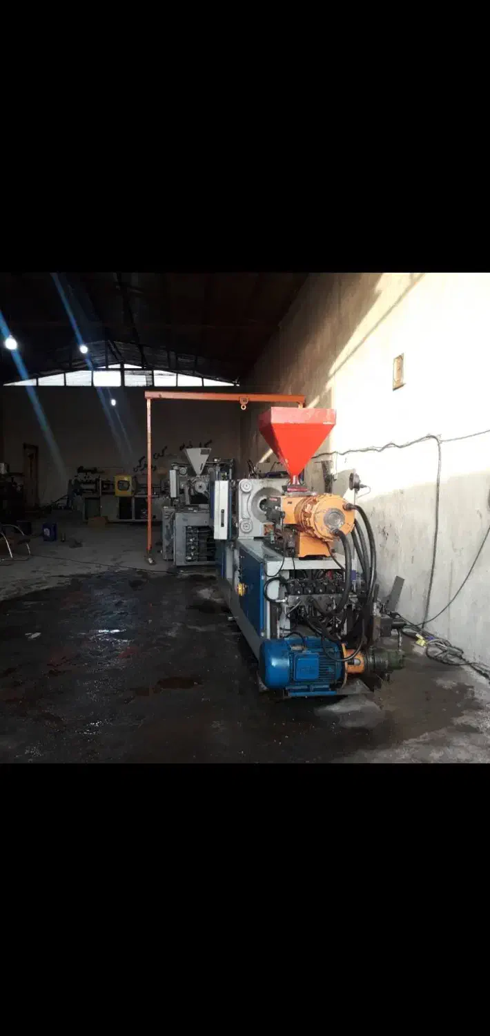 دستگاه تزریق پلاستیک 150 تن پرفشنال|ماشینآلات صنعتی|کرمانشاه, |دیوار