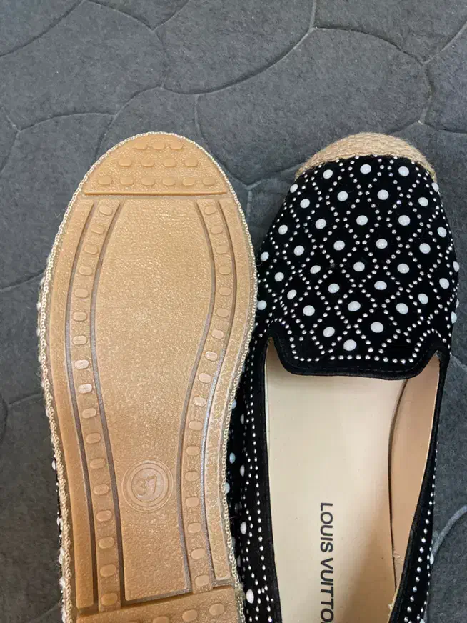 کفش نگین ثابت ژورنالی خودم۱۲۰۰خریدم نوپا نخورده|کیف، کفش، کمربند|تهران, جوادیه|دیوار