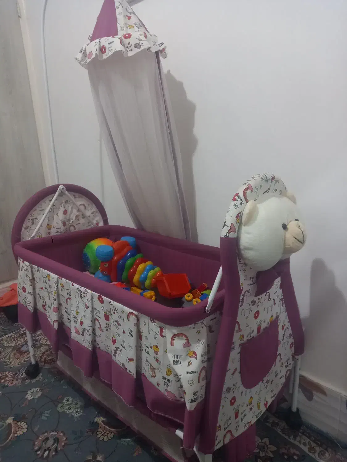 گهواره|تخت و صندلی بچه|خرمدره, |دیوار