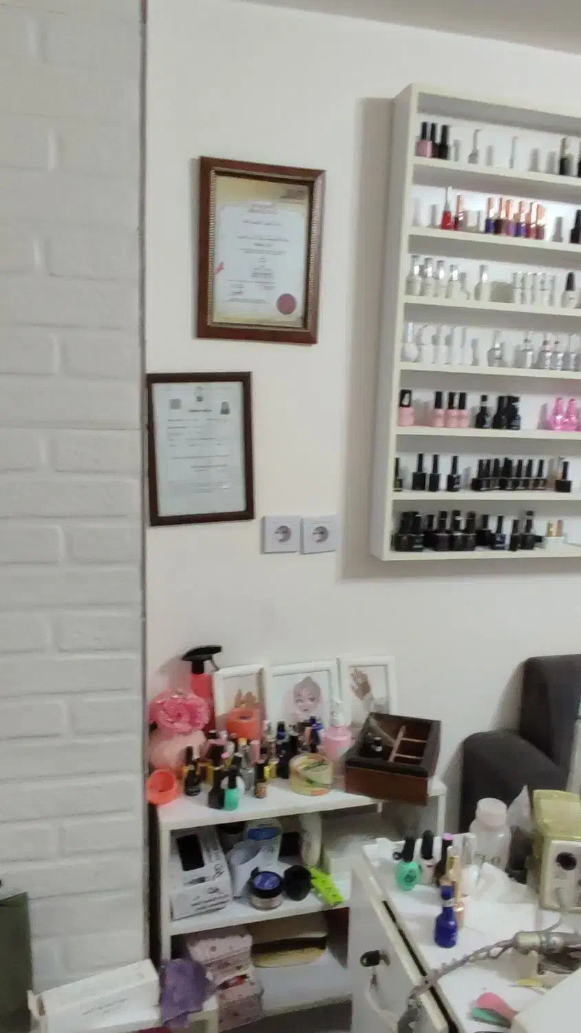 اجاره سالن راه جدا/ آرایشگاه/دفترکار/پروین اعتصامی|اجارهٔ دفتر کار، اتاق اداری، مطب|رشت, آزادگان|دیوار