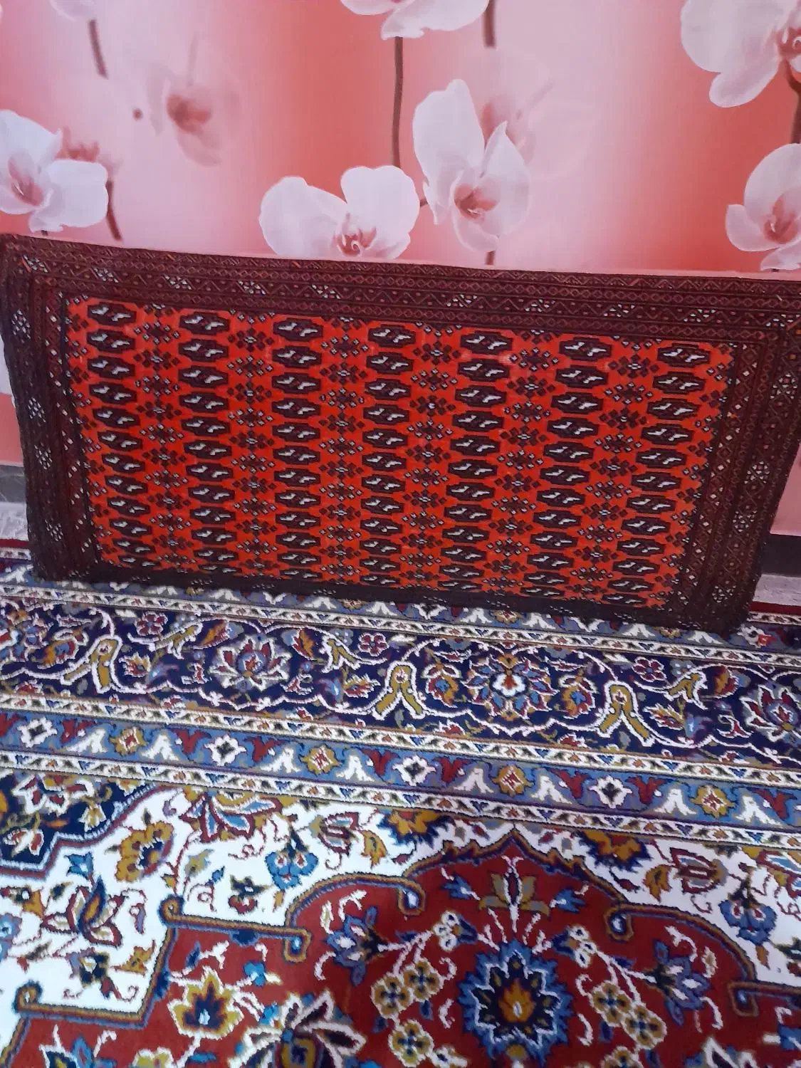 پشتی در حدنو دستبافت ۵تومن وماشینی دونه ۳۰۰|پشتی|شاهرود, |دیوار