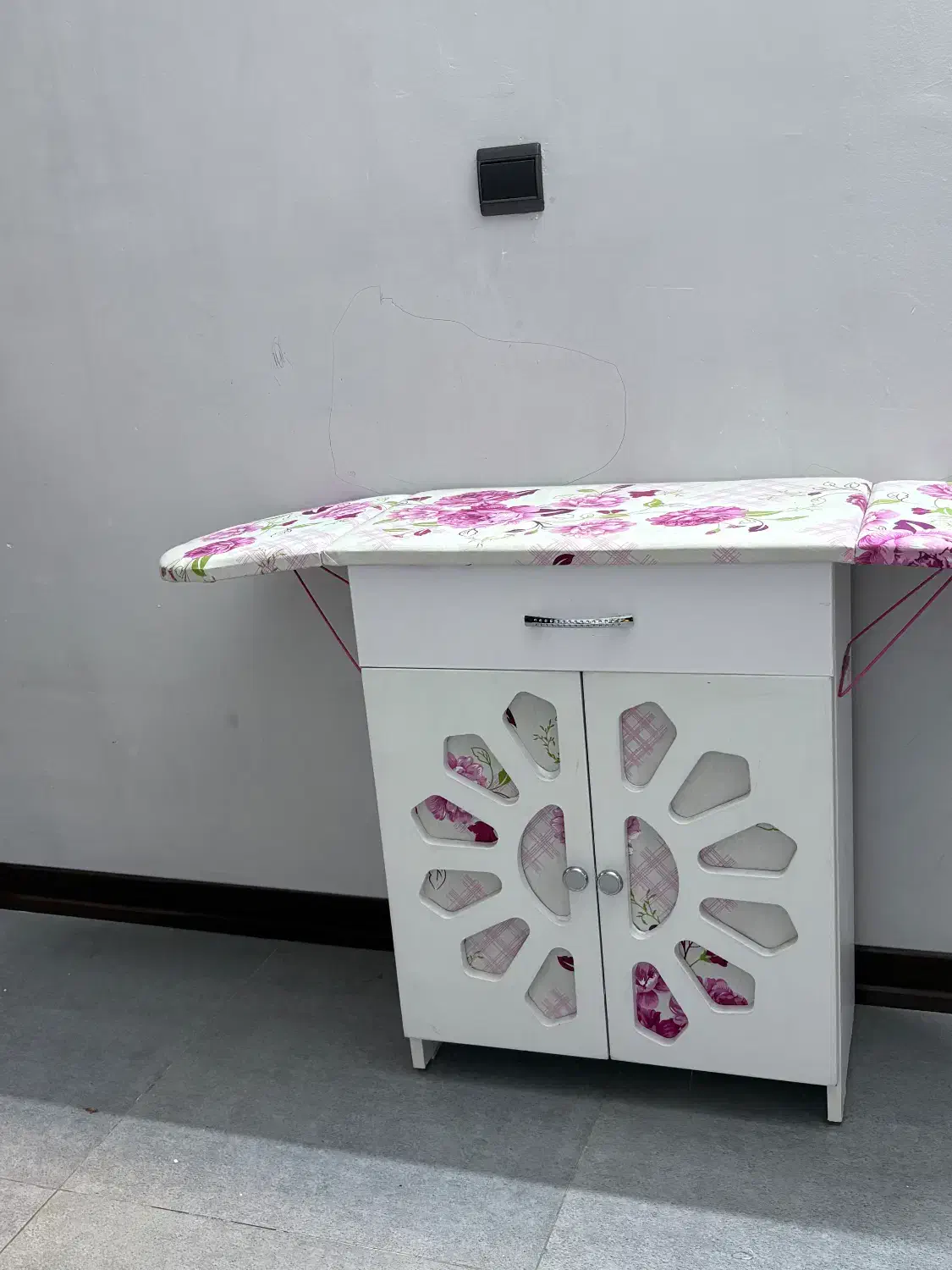 میز اتو و چرخ خیاطی|اتو و لوازم اتو|مشهد, آبکوه|دیوار