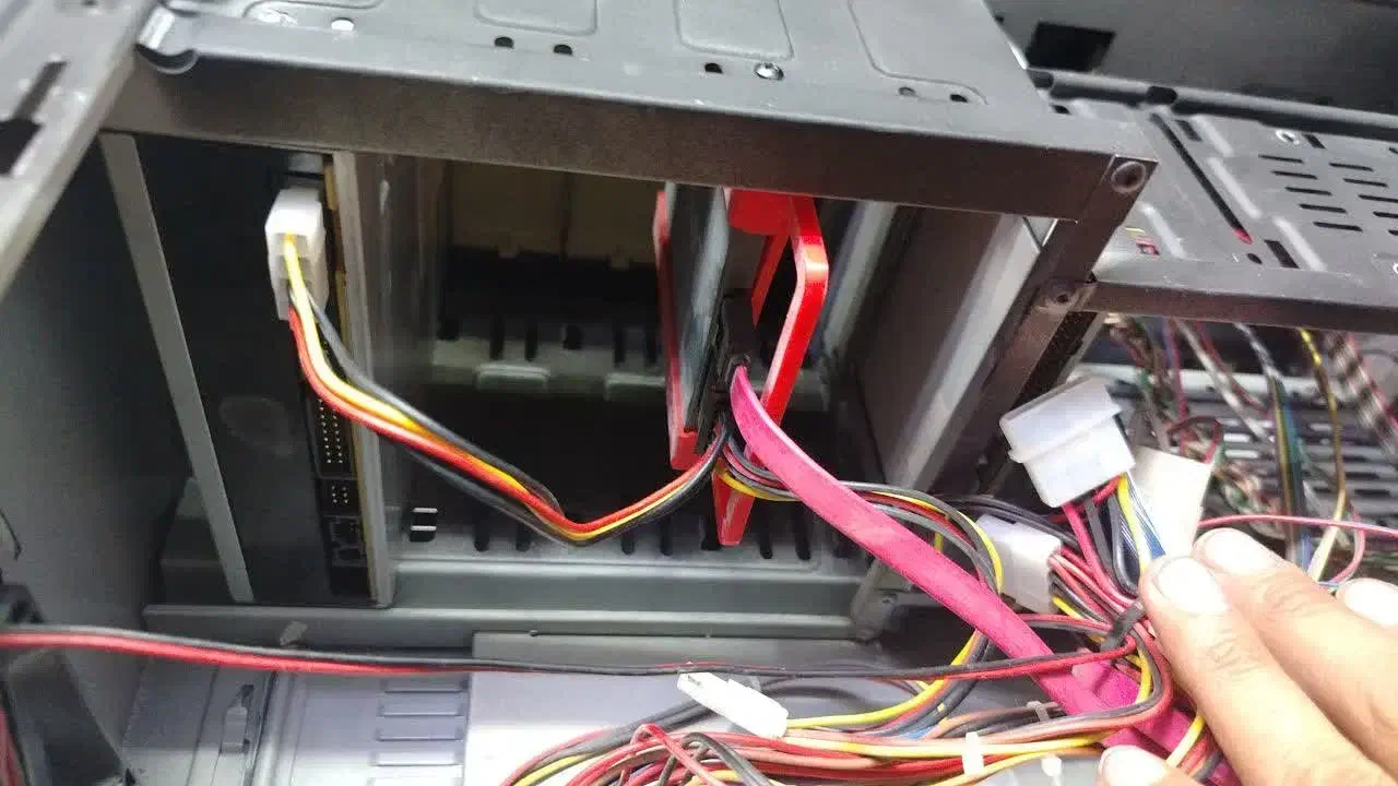 کیس با SSD و ویندوز آماده|رایانه رومیزی|کاشان, دروازه فین|دیوار