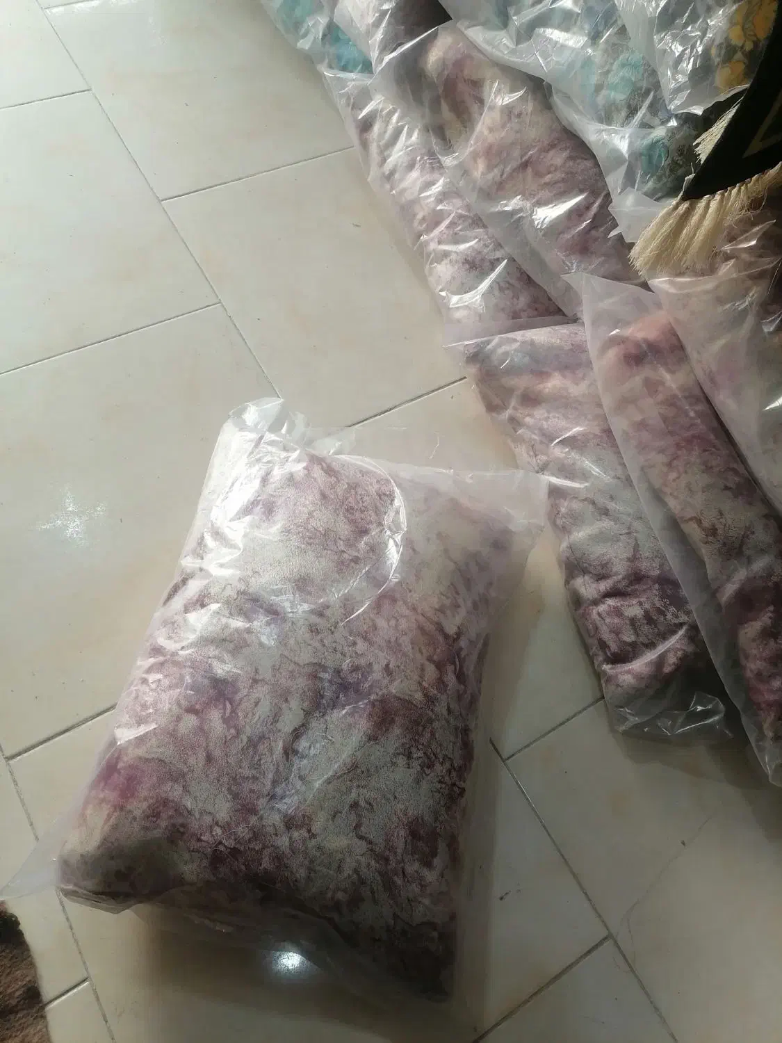 بالش زیرسری|رختخواب، بالش، پتو|ارومیه, |دیوار