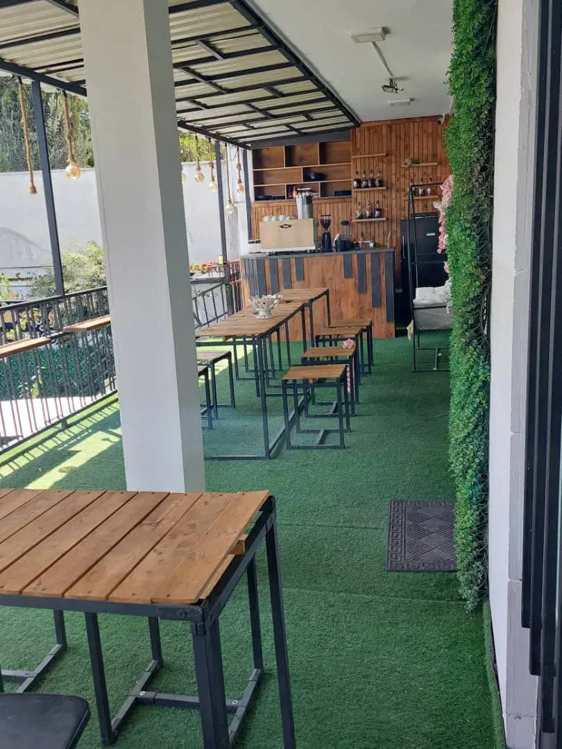 اتاق وصندلی دربزرگترین مرکزآموزشی وسالن زیبایی|خدمات آموزشی|تهران, اقدسیه|دیوار