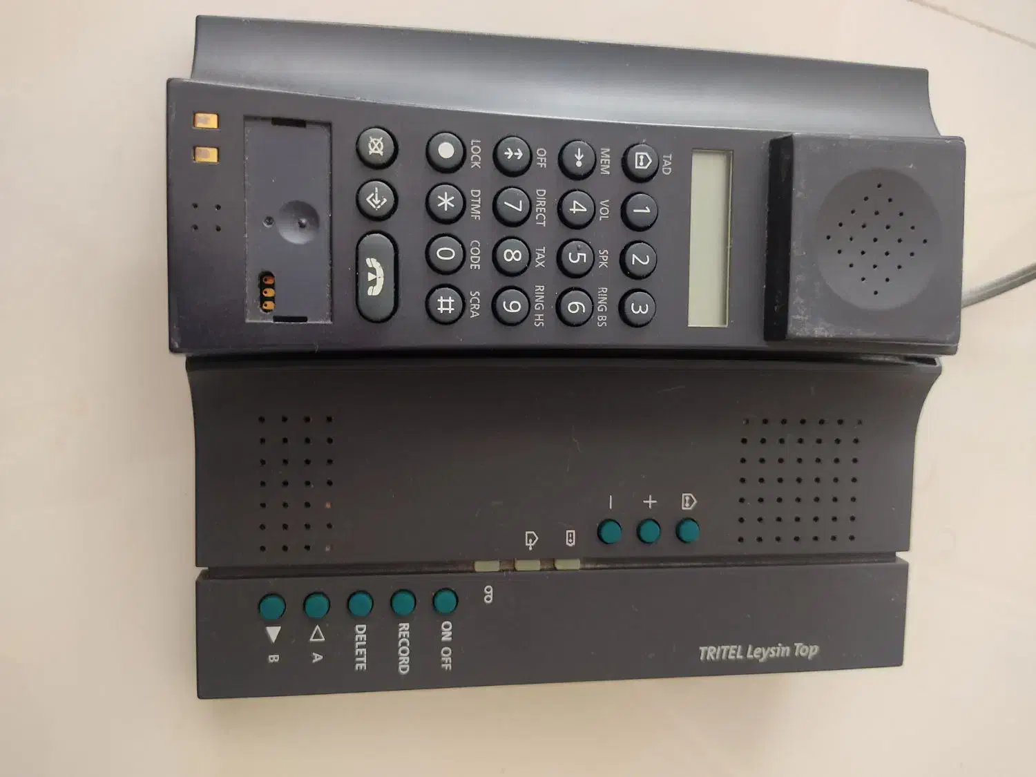 گوشی تلفن بی سیم آلمانی و دسته بازی|تلفن رومیزی|مشهد, اقبال|دیوار