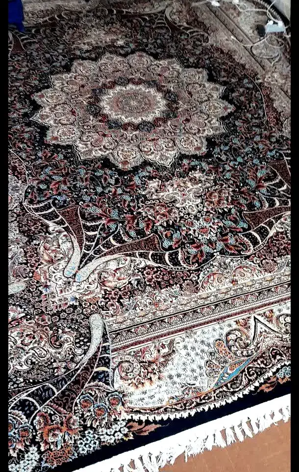 فرش ۱۲ متری|فرش|اهواز, زیتون کارگری|دیوار