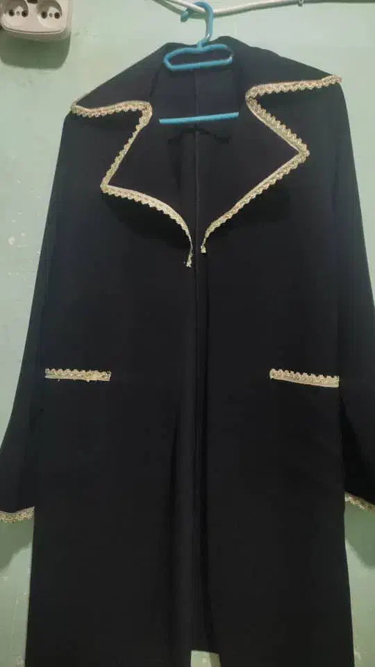 حراج مانتو مشکی جنس عالی 600ت|لباس|شیراز, زرهی|دیوار