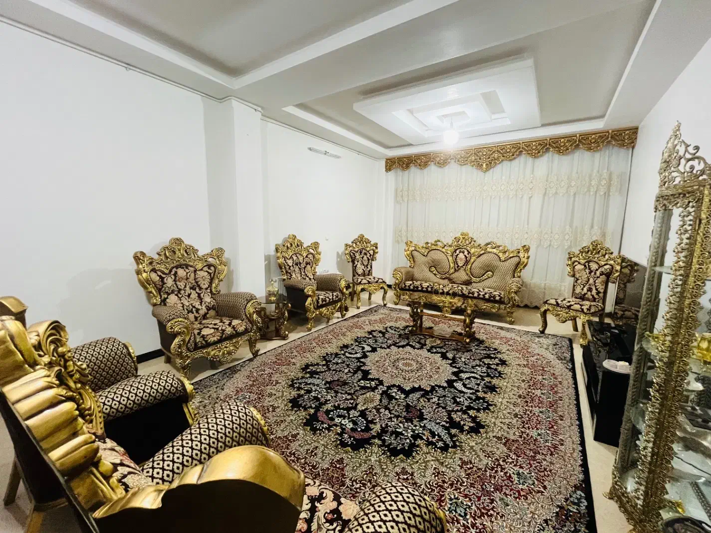 مبل سلطنتی|مبلمان خانگی و میز عسلی|کرمان, |دیوار