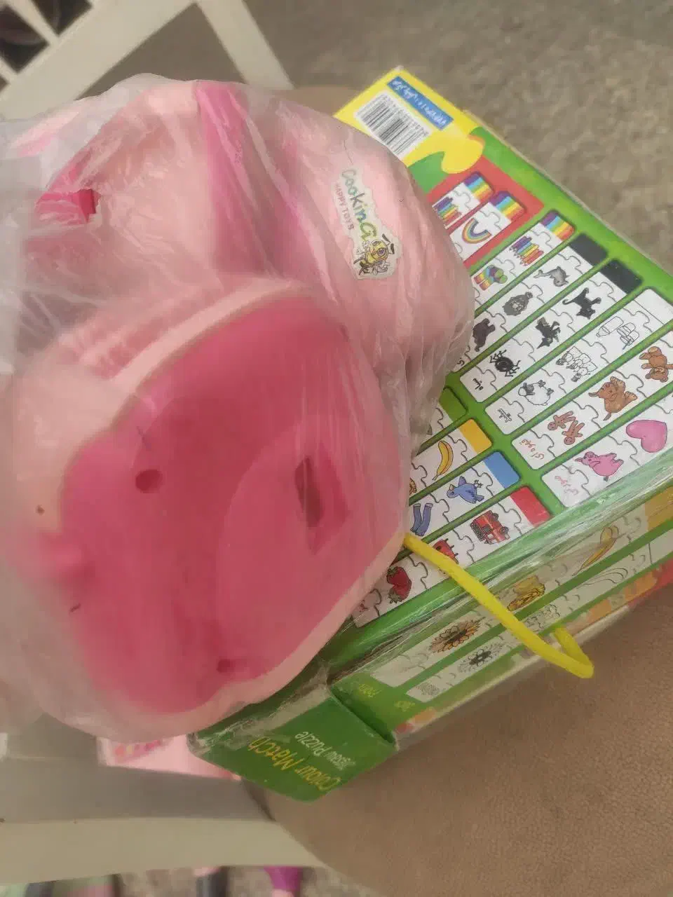 اسباب بازی و عروسک خارجی|اسباببازی بچه|فومن, |دیوار