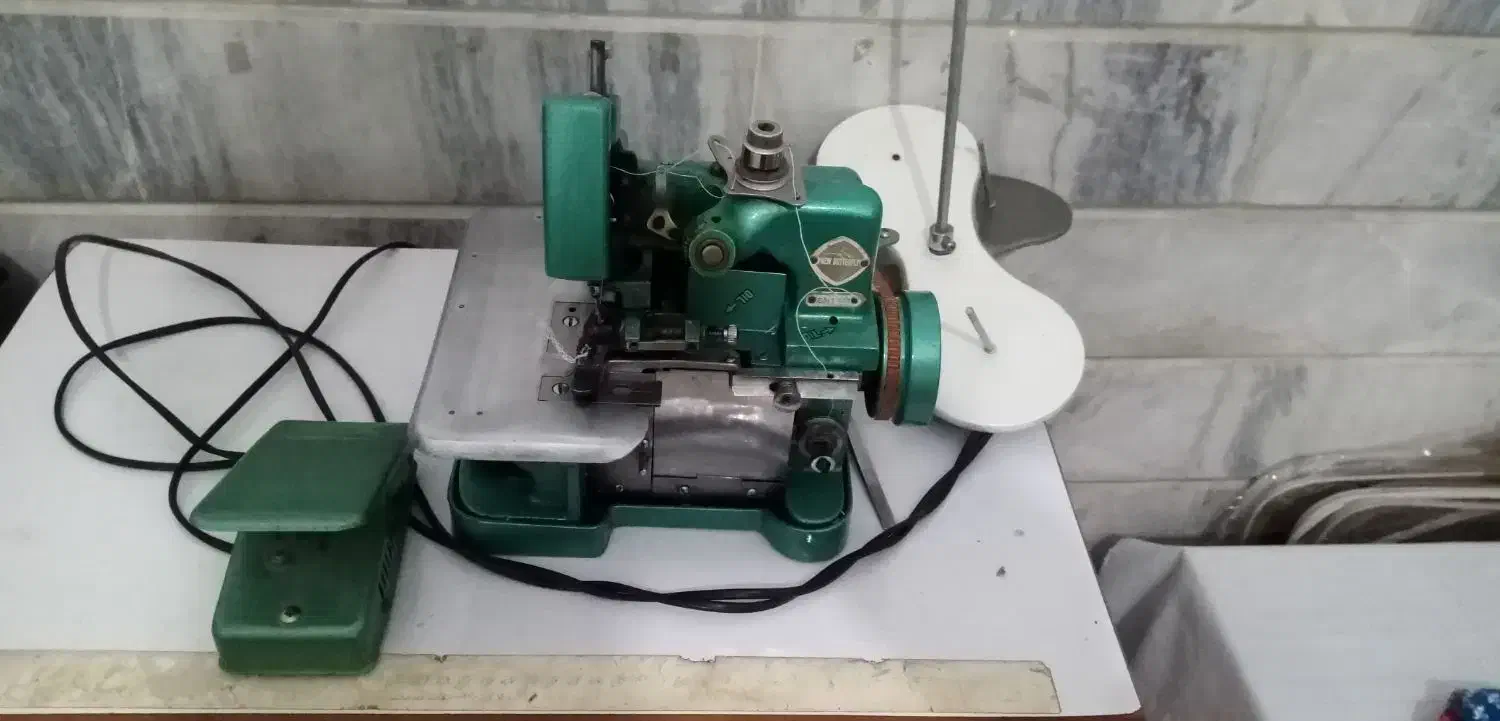 چرخ خیاطی|چرخ خیاطی و ریسندگی|قم, باغ شریفی|دیوار