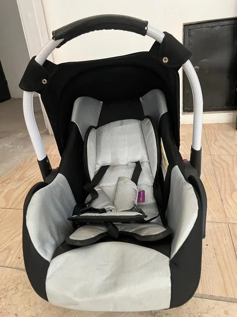 کریر کودک|کالسکه و لوازم جانبی|رشت, فلسطین|دیوار