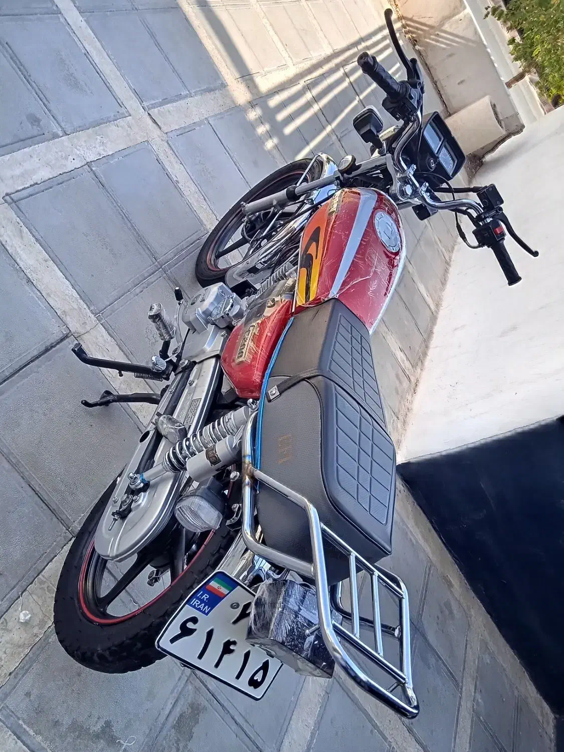 متور سیکلت|موتورسیکلت|قائن, |دیوار