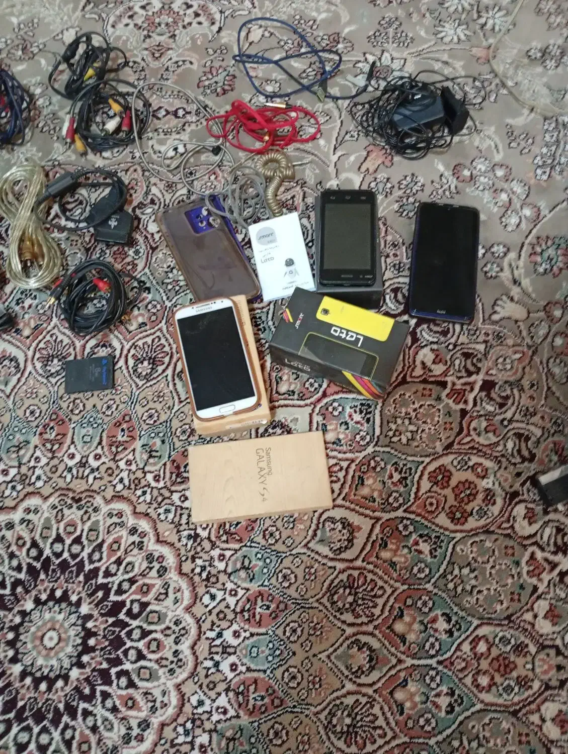 3تاموبایل نیاز ب تعمیر فروشی|موبایل|کهریزک, |دیوار