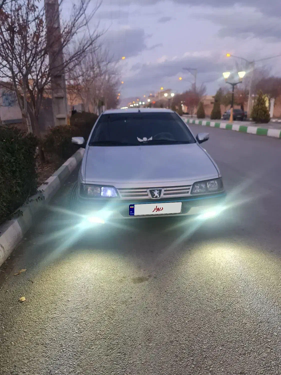 ۴۰۵ مدل ۹۰ Glx|خودرو سواری و وانت|مبارکه, |دیوار