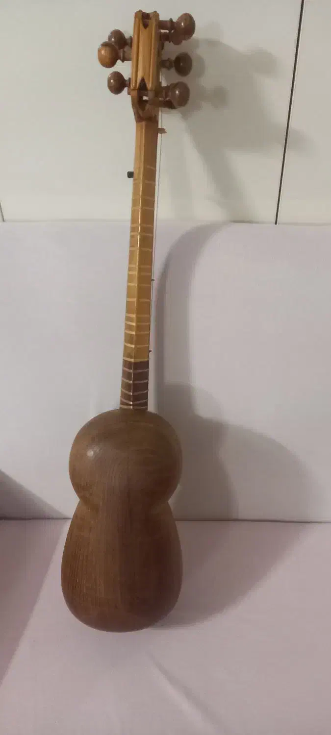 تار اذربایجان|سازهای سنتی|اردبیل, |دیوار