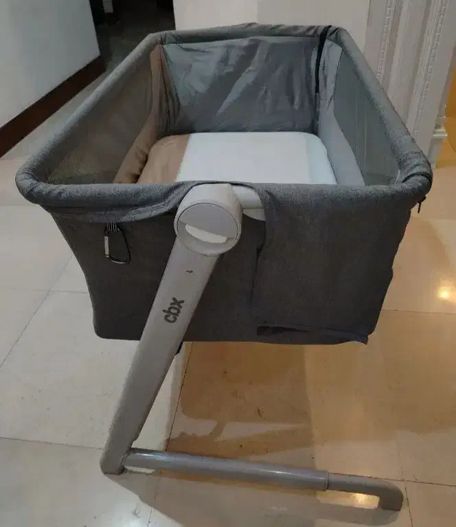 تخت کنار مادر cbx آلمان|تخت و صندلی بچه|تهران, زاهد گیلانی|دیوار