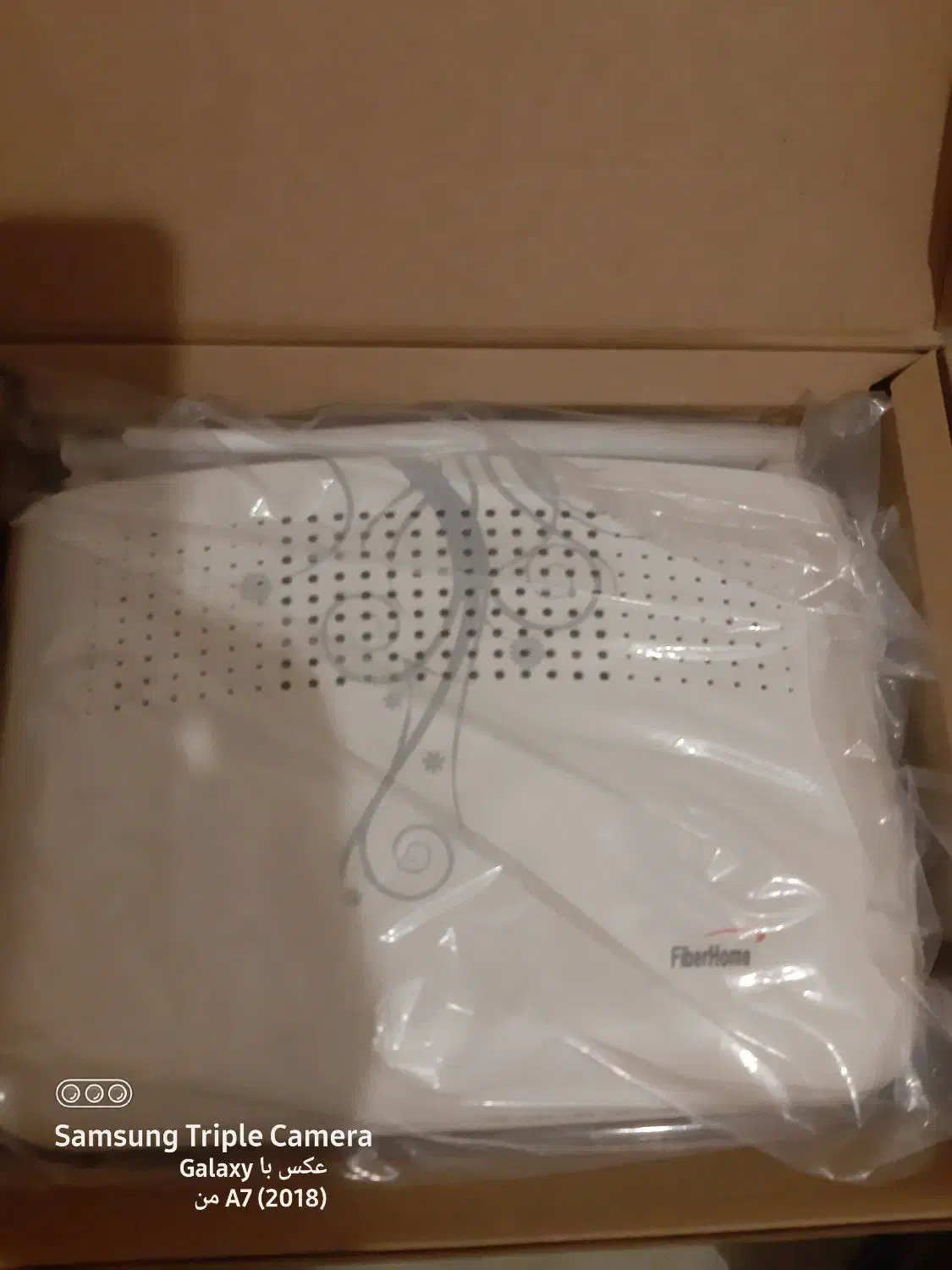 انواع مودم فیبر نوری روتر فایبرهوم و هواوی|مودم و تجهیزات شبکه|هشتگرد, شهرک اداری|دیوار