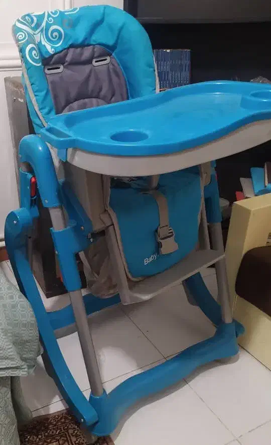 صندلی غذا کودک|تخت و صندلی بچه|آمل, |دیوار