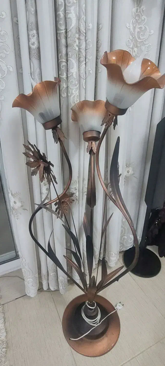 آباژور ایستاده|چراغ خواب و آباژور|اصفهان, نیروگاه|دیوار