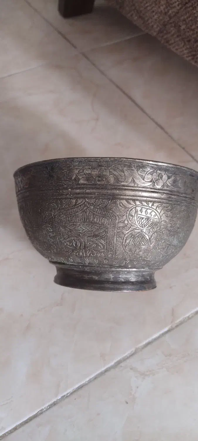 کاسه بشقاب قدیمی|کلکسیون اشیاء عتیقه|ساری, |دیوار