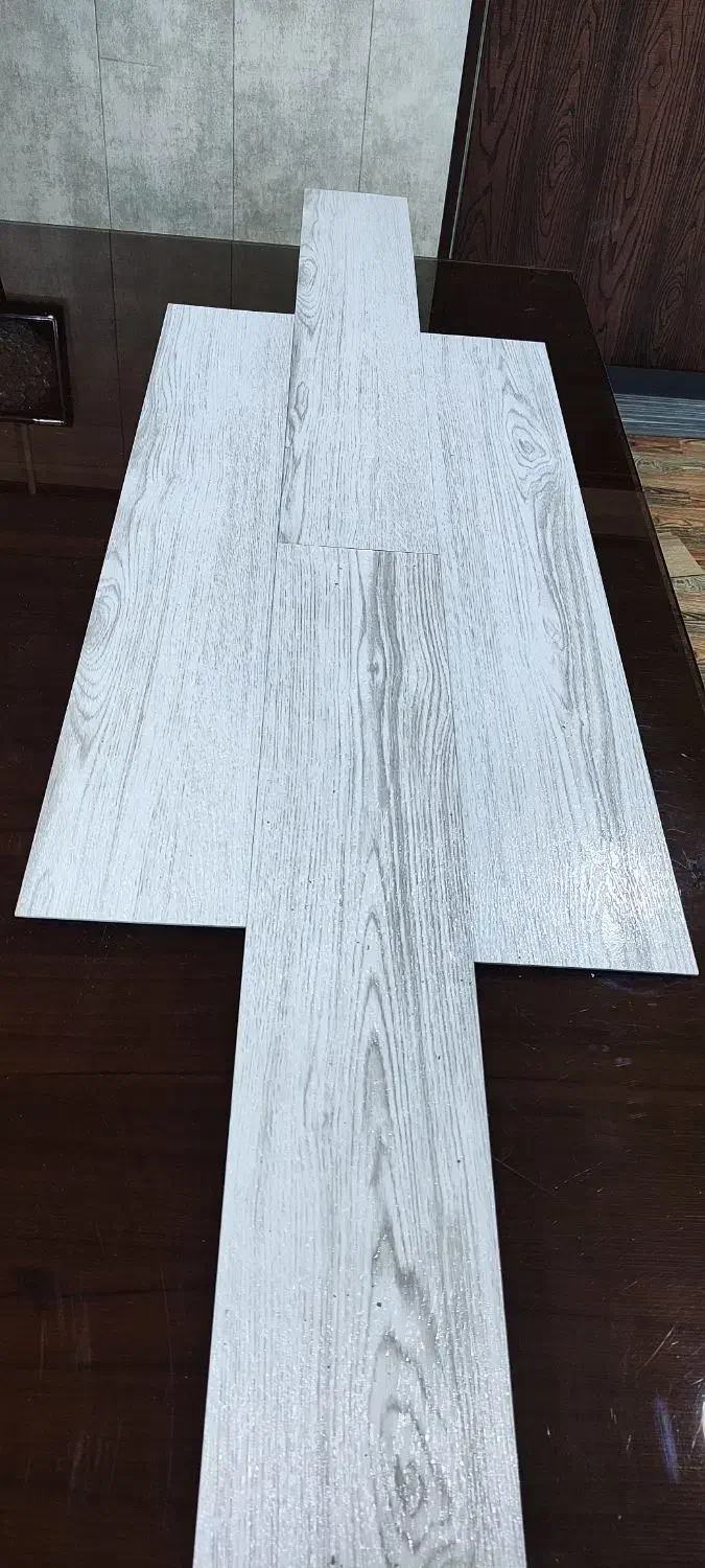 تولید کفپوش و دیوار پوش پی وی سی|فروشگاه و مغازه|نجفآباد, شهرک صنعتی منتظریه|دیوار