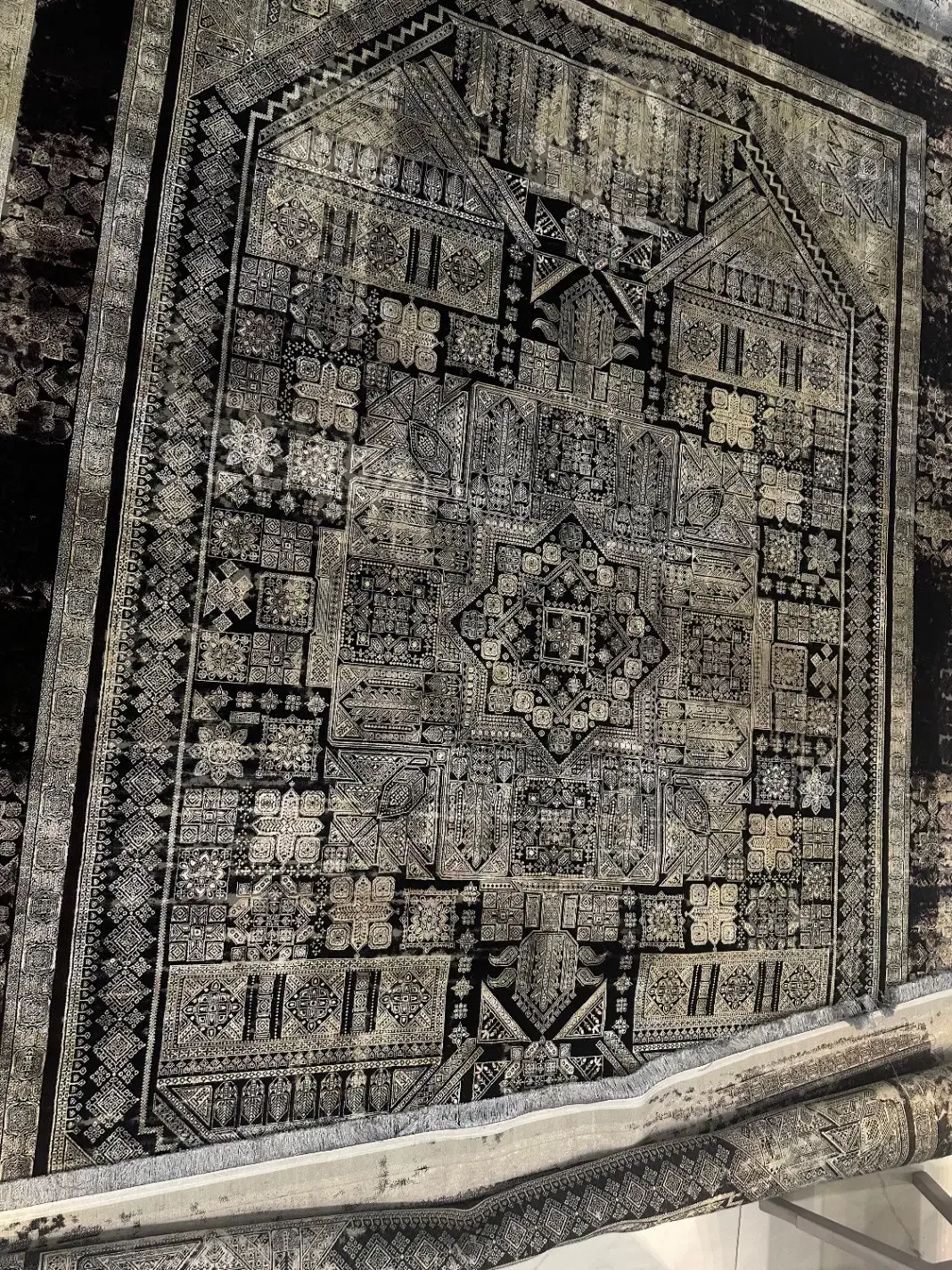 فرش|فرش|اندیشه, شهرک کوثر|دیوار