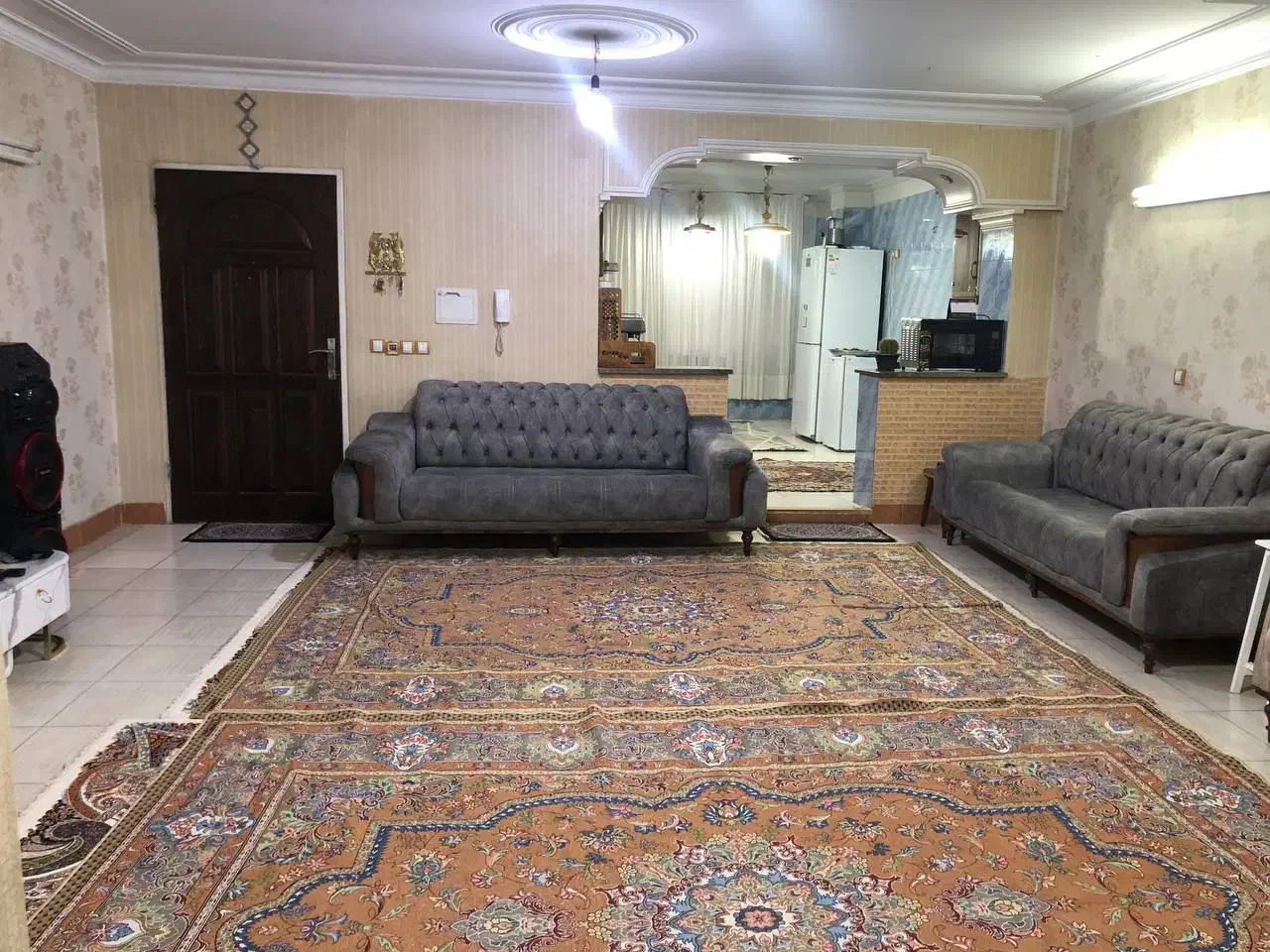 آپارتمان ۱۱۰متردوخوابه طبقه۴|فروش آپارتمان|محمدشهر, سیدآباد|دیوار