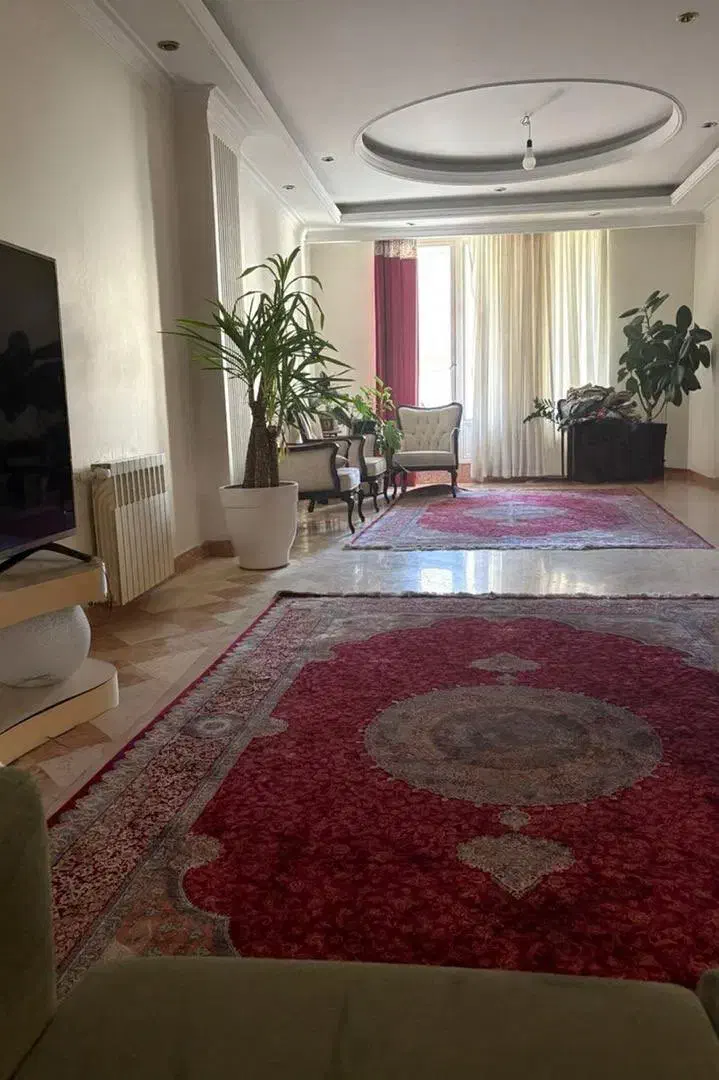 146 متر خطی رو به آفتاب