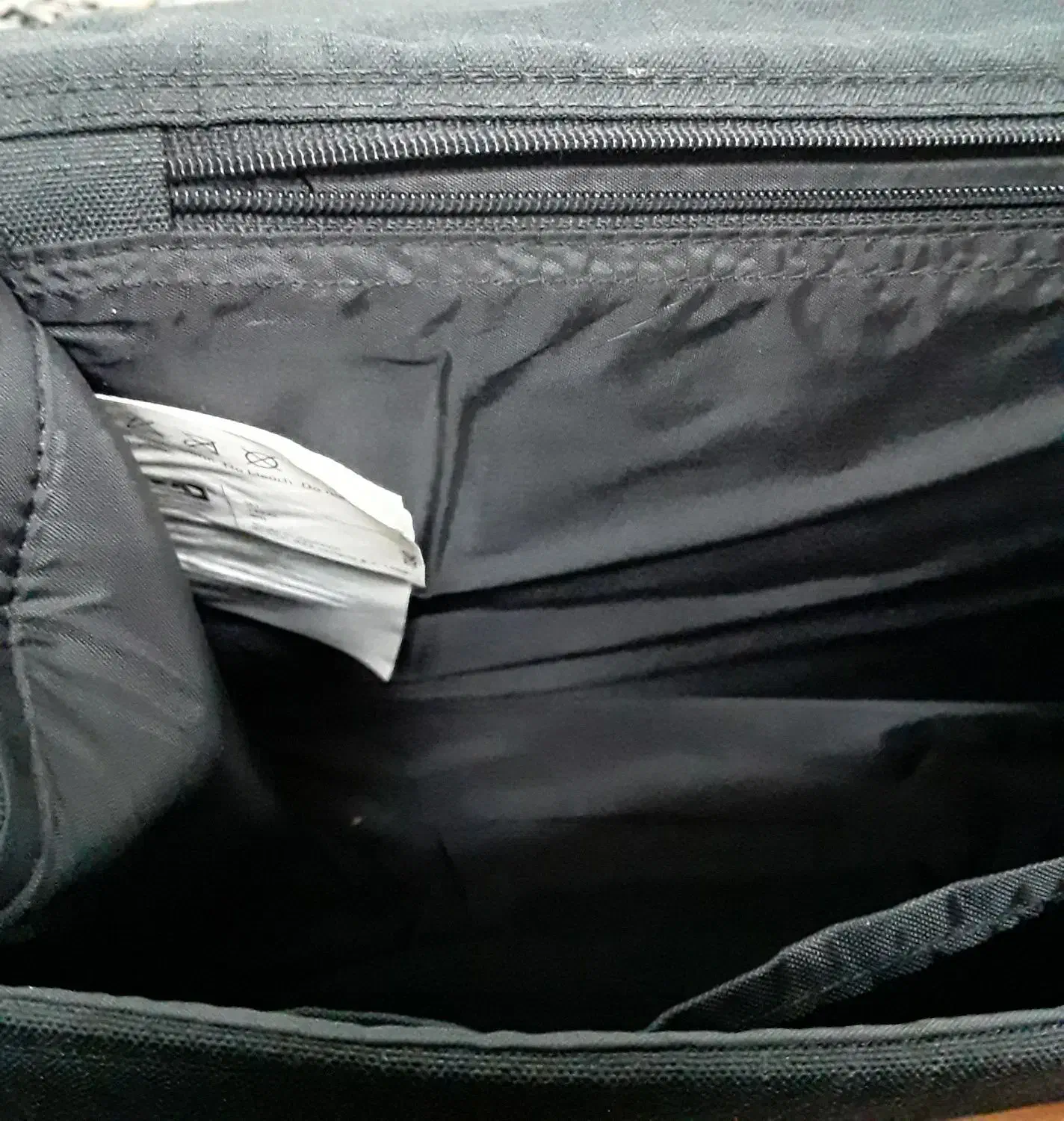 کیف دانشجویی|کیف، کفش، کمربند|ملایر, |دیوار