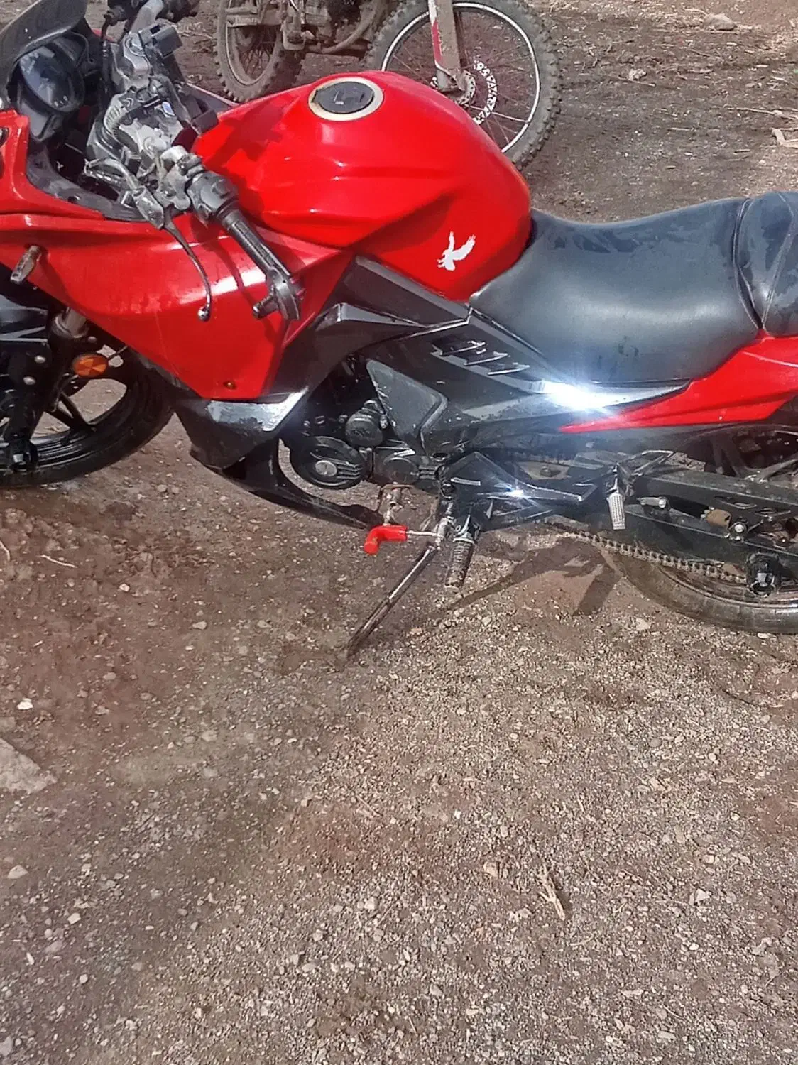 موتور مگلی|موتورسیکلت|نیشابور, مازول|دیوار