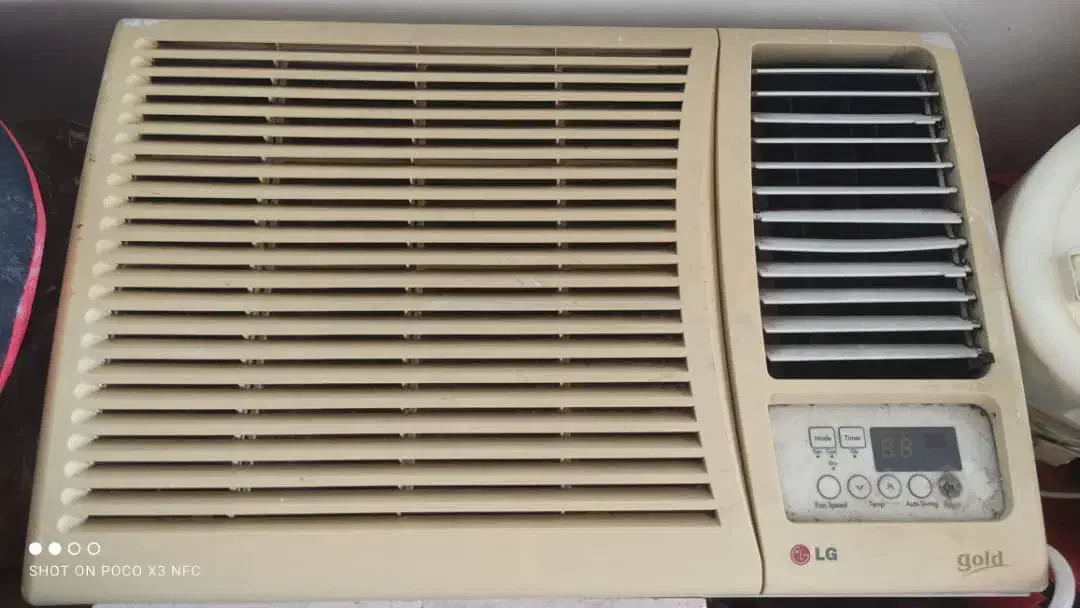 کولرپنجره‌ای‌الجی|کولر گازی و فن‌کوئل|رشت, گلباغ نماز|دیوار