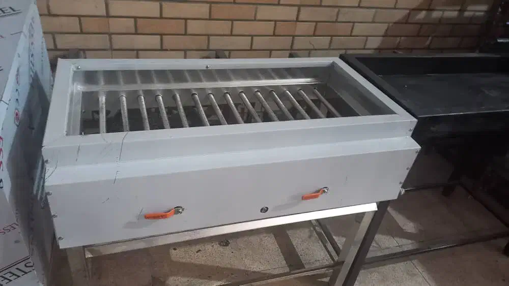 کباب پز.گریل.فرساندویجی.ترولی|کافیشاپ و رستوران|صباشهر, |دیوار