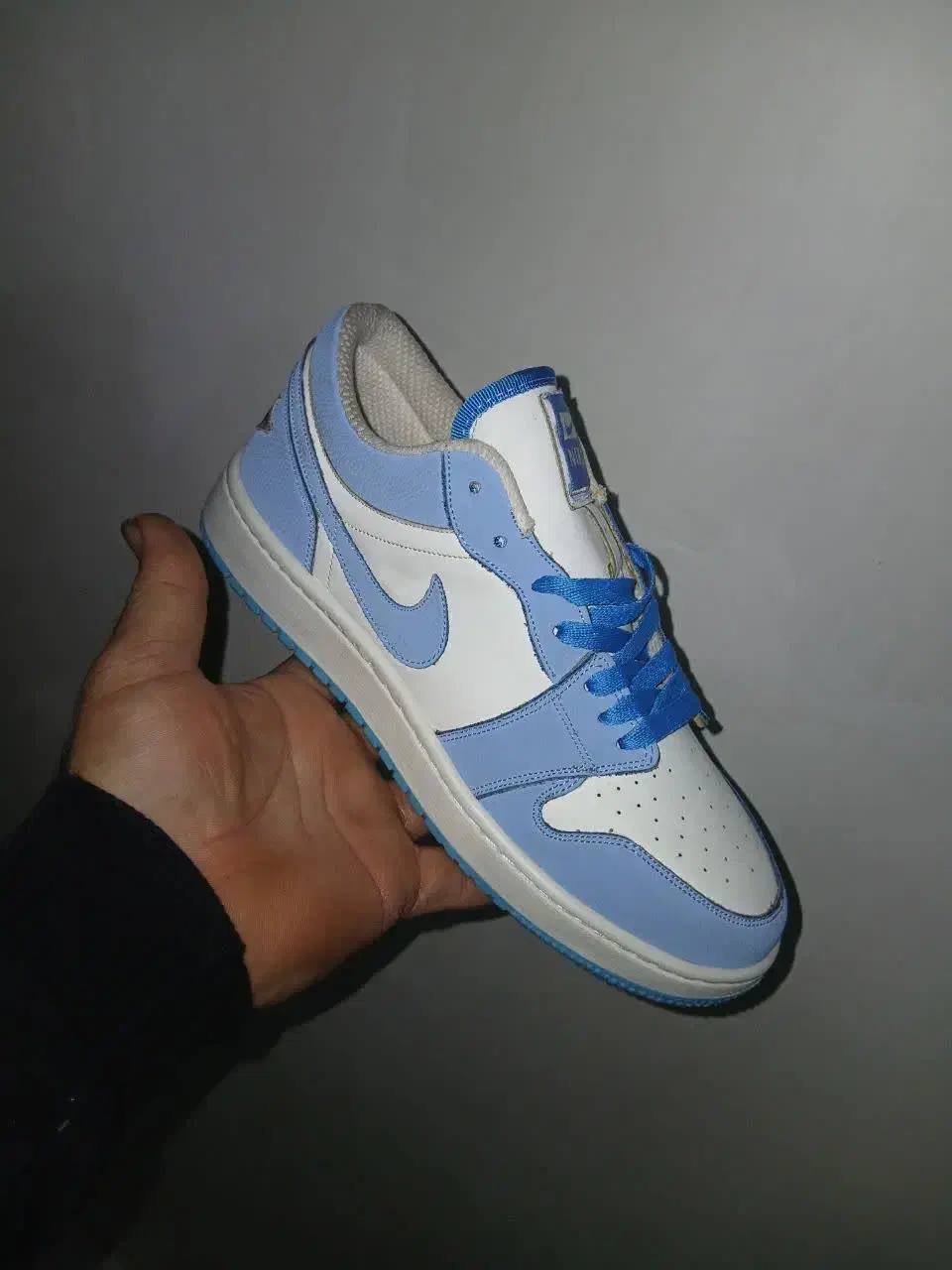 کتونی نایک|کیف، کفش، کمربند|پاکدشت, پاکدشت (مامازند)|دیوار