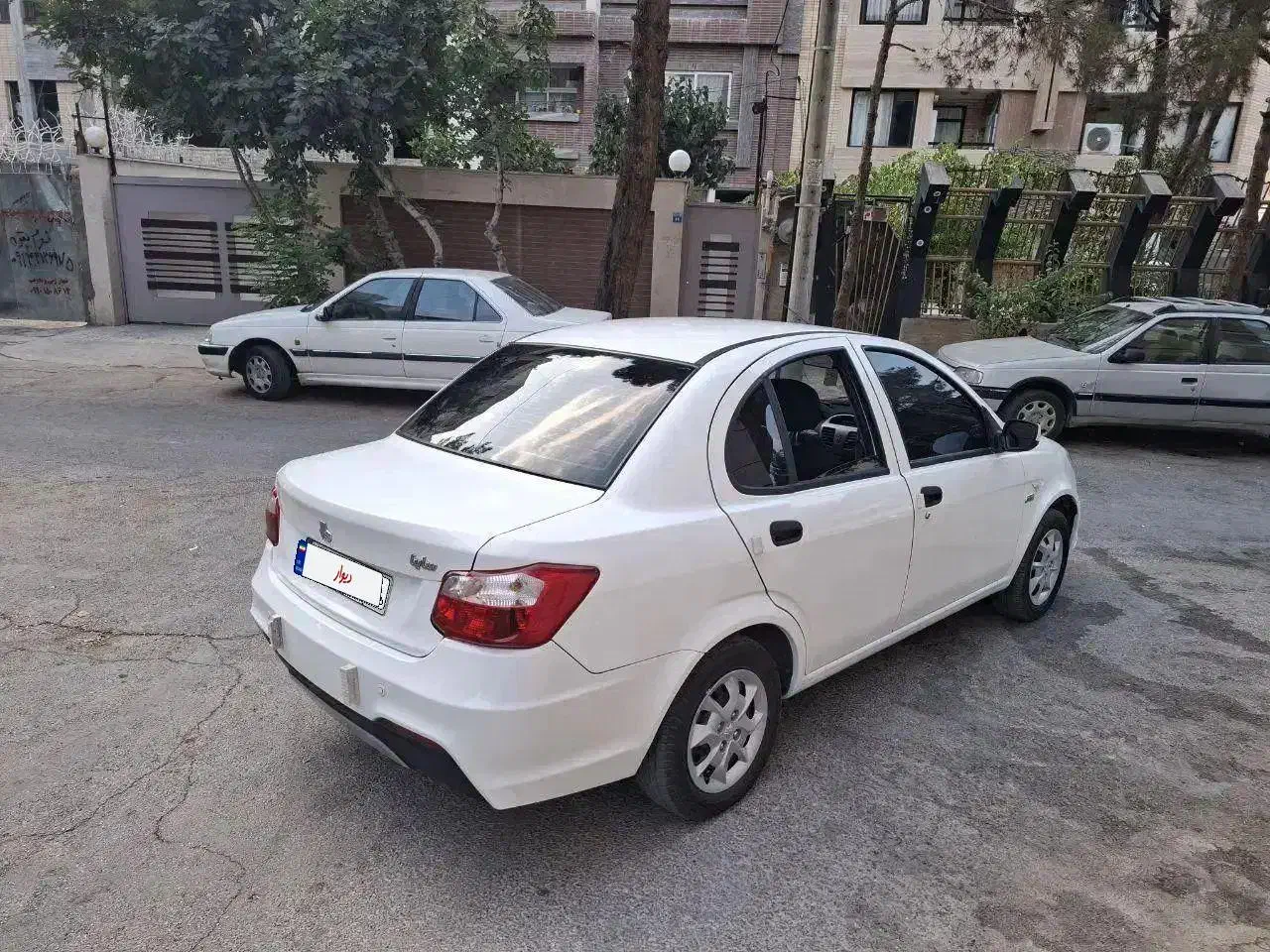 ساینا دوگانه ۱۴۰۳|خودرو سواری و وانت|اصفهان, ملک‌شهر|دیوار