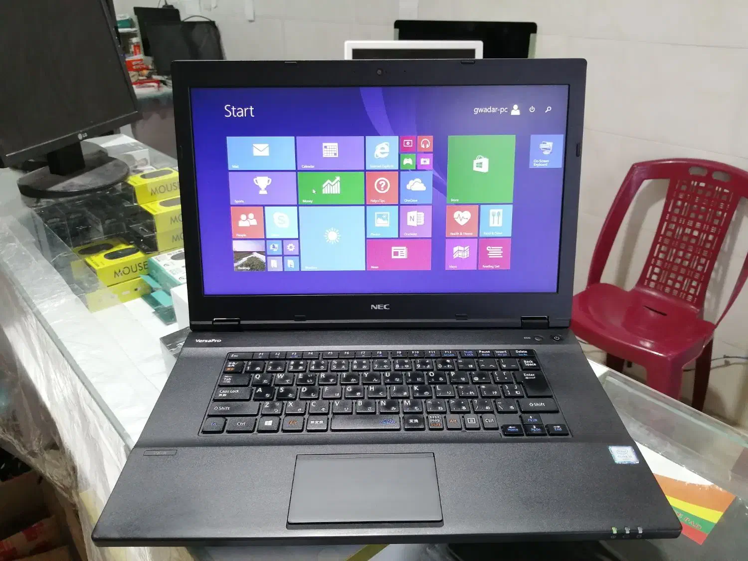 لپتاپ ژاپنی NEC core i3 نسل6 رم8 تولید2016|رایانه همراه|سراوان, |دیوار