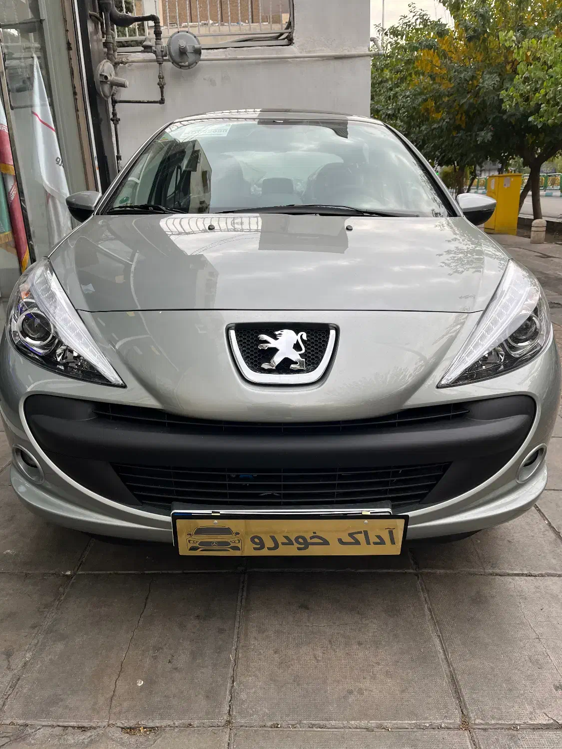 پژو ۲۰۷ پانوراما اتومات صفر TU5P ارتقا سفید ۱۴۰۴|خودرو سواری و وانت|تهران, نصرت|دیوار