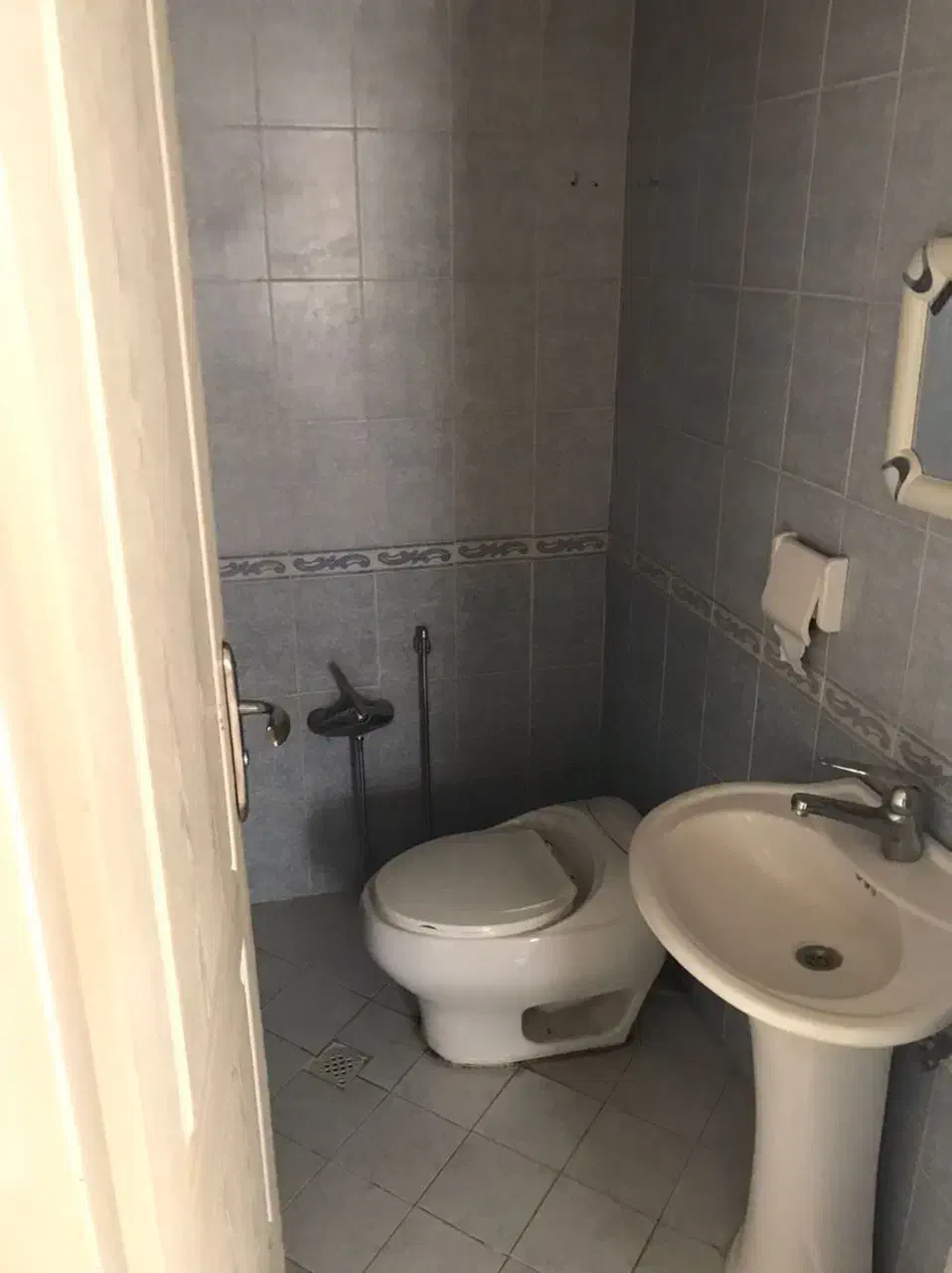 اپارتمان ۸۰متری دو خوابه دریاچه خلیج فارس