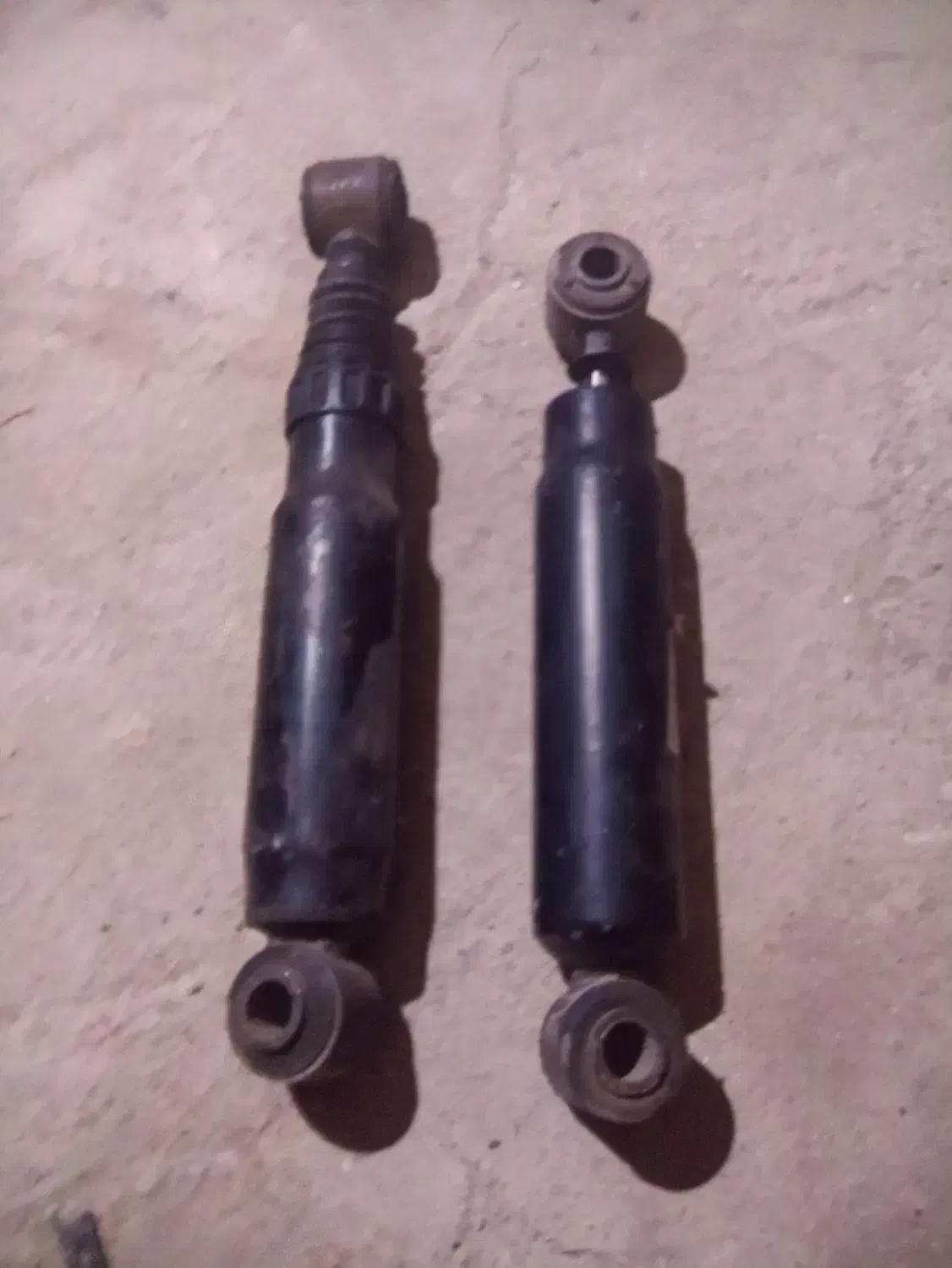 کمک رزوه ای و خرک (سه پایه )|قطعات یدکی و لوازم جانبی|محمدیه-قزوین, |دیوار