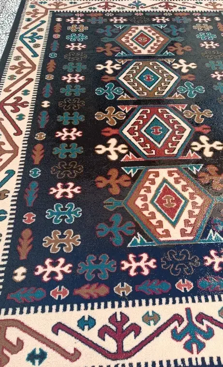 گلیم نه متری|گلیم، جاجیم، گبه|خرمآباد, |دیوار