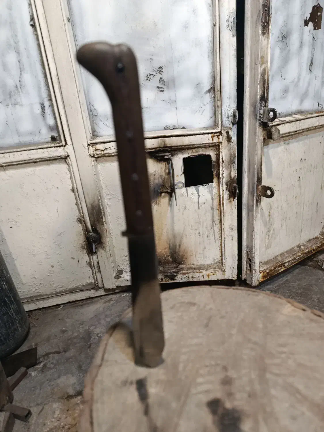 چاقو دست ساز قصابی طبیعت گردی|کلکسیون اشیاء عتیقه|سیرجان, |دیوار