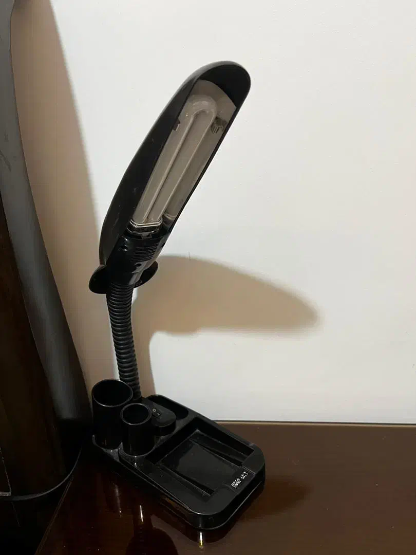 چراغ مطالعه قوی|لامپ و چراغ|رشت, آزادگان|دیوار