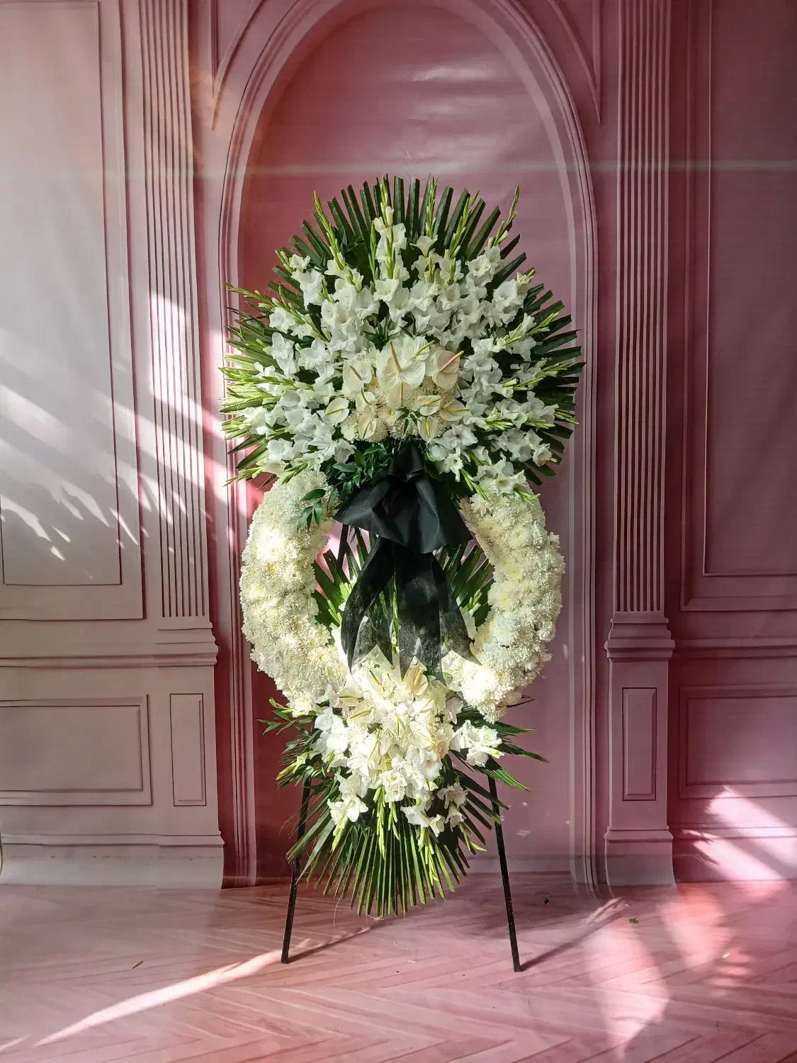 گل طبیعی تاج جام تاجگل دایره ای هلال درباری شبکه|گل و گیاه طبیعی|تهران, منیریه|دیوار