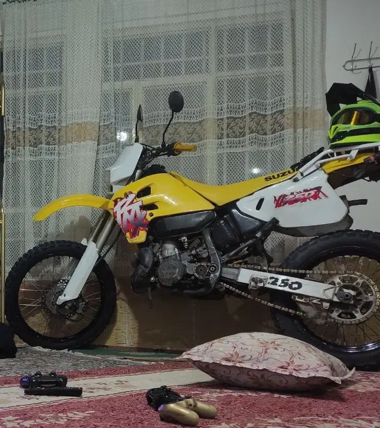 Rmx250 crm wr crf|موتورسیکلت|اسفراین, |دیوار