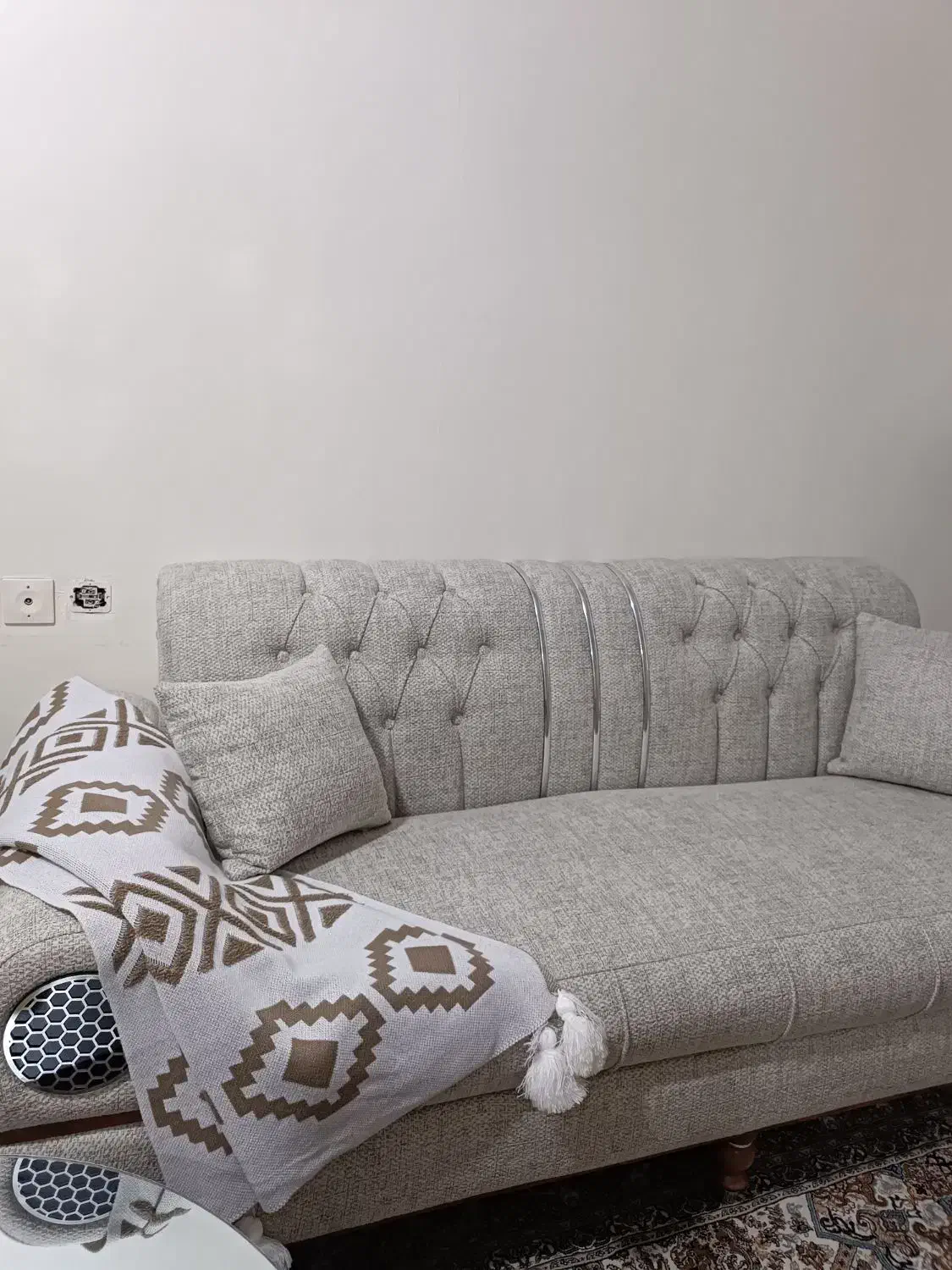 مبل|مبلمان خانگی و میز عسلی|تهران, خاک سفید|دیوار