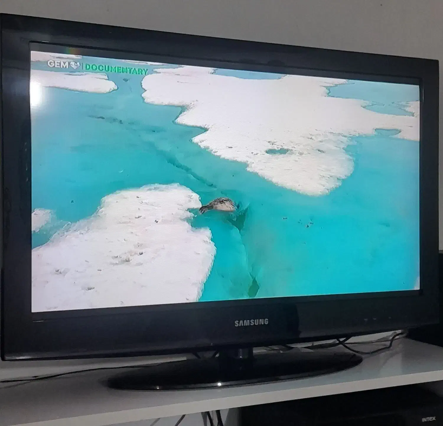 تلویزیون 32 اینچ سامسونگ|تلویزیون و پروژکتور|اسلامشهر, شهرک امام حسین (میان آباد)|دیوار