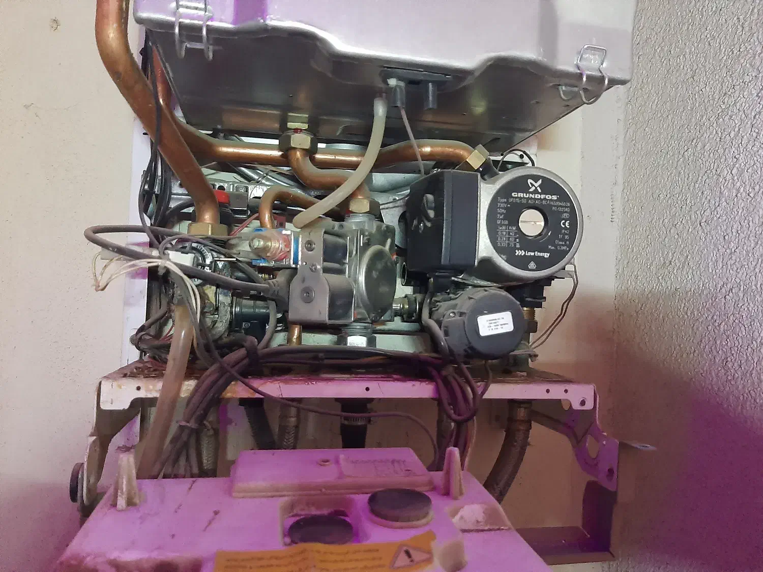 تعمیر وسرویس پکیج وآبگرمکن دیواری|خدمات پیشه و مهارت|اردبیل, |دیوار